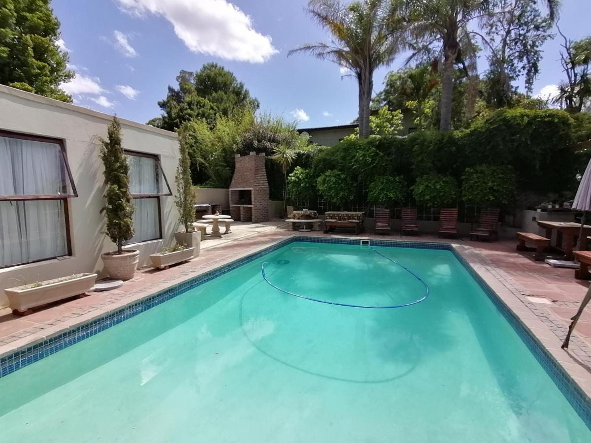 Aanhuizen Guest House Swellendam Kültér fotó